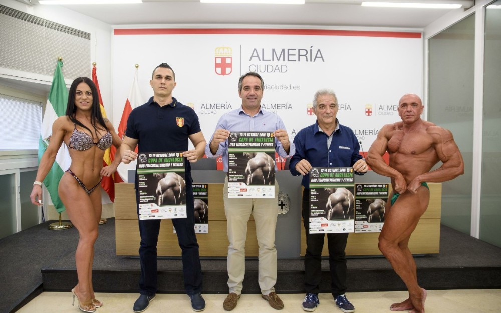 La Semana Santa genera a la ciudad de Almería un impacto económico de 11 millones de euros