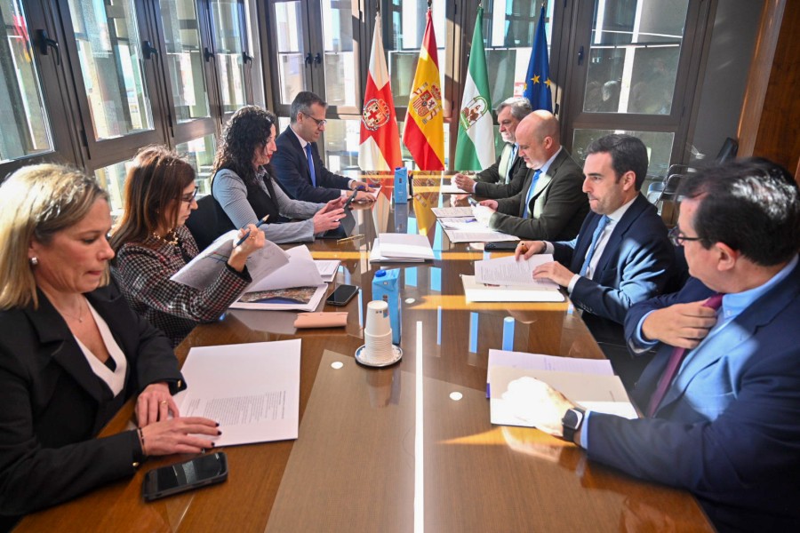 Reunión Ayuntamiento y Diputación